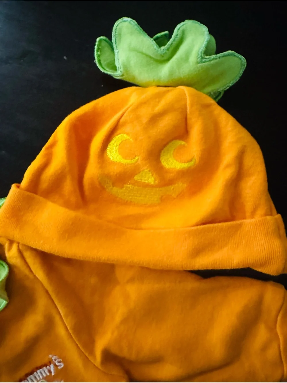 Baby Pumpkin One-Piece Outfit with Hat 0-3 months